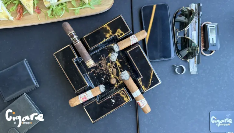cigare-et-compagnie-video-cigare-organisation-soiree-cigare-debutant-aficionados-initiations-afterwork-diner-cocktail-banquet-cocktail-et-cigare-puro-cuba-la-caravelle-24-juillet-2025-30