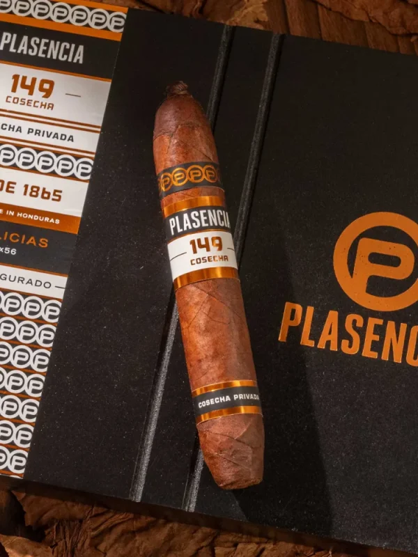 cigare-et-compagnie-video-cigare-organisation-soiree-cigare-debutant-aficionado-initiation-diner-cigare-o-temple-montauban-10-decembre-2025-05