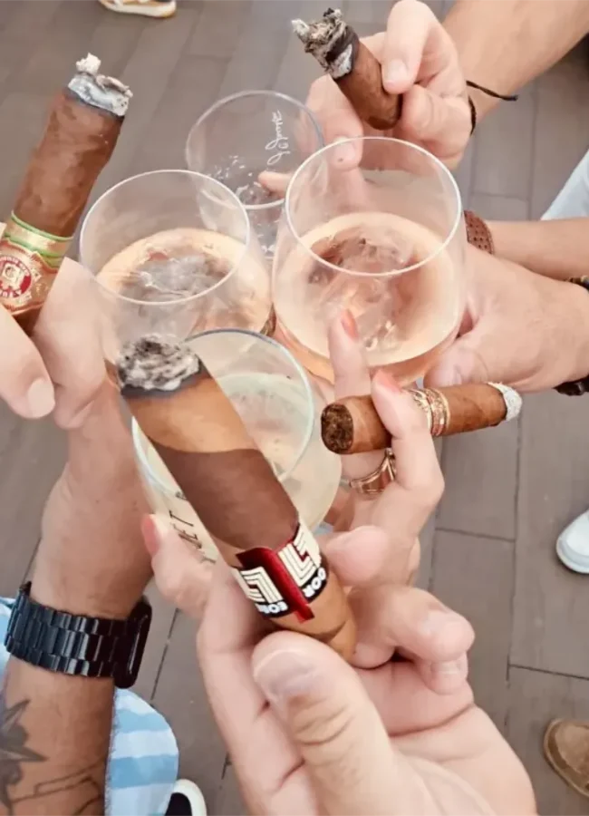 cigare-et-compagnie-video-cigare-organisation-soiree-cigare-debutant-aficionados-initiations-afterwork-6