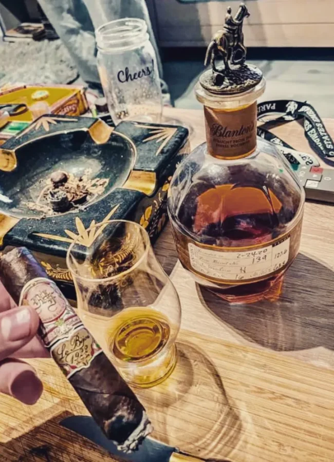 cigare-et-compagnie-video-cigare-sommelier-cigare-soiree-cigares-news-demander-une-animation-cigare-7